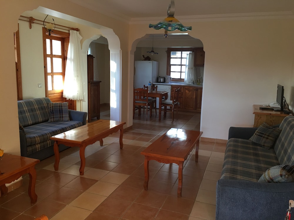 Apartment (Private)
