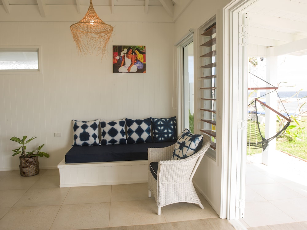 2 Bedroom Plunge Pool Villa photo 3