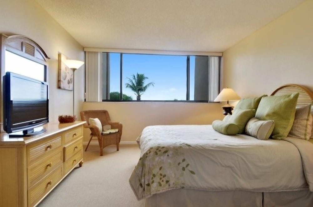 Condo, 2 Bedrooms photo 1