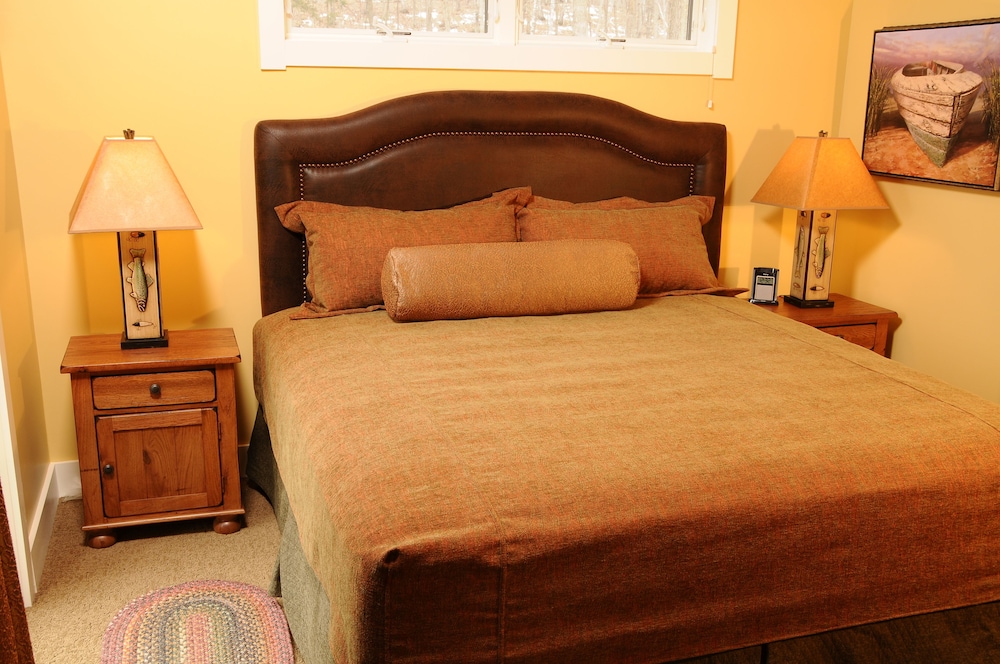 Cabin, 2 Bedrooms, Kitchen, Resort View photo 1