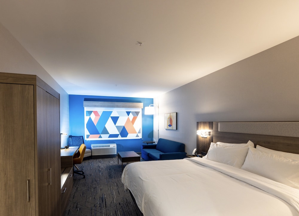 Holiday Inn Express & Suites - Harrisonburg University Area by IHG, Photo 6