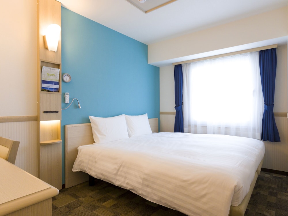King Double Room, Smoking