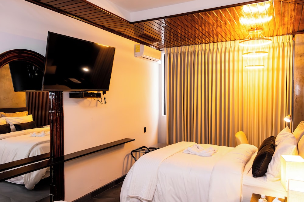 Comfort Room photo 2