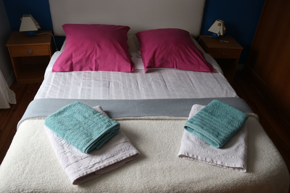 Standard Double Room photo 3