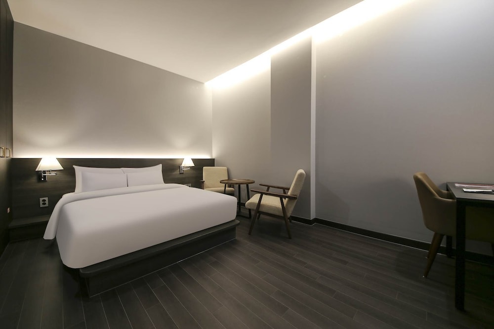 Deluxe Double Room photo 2