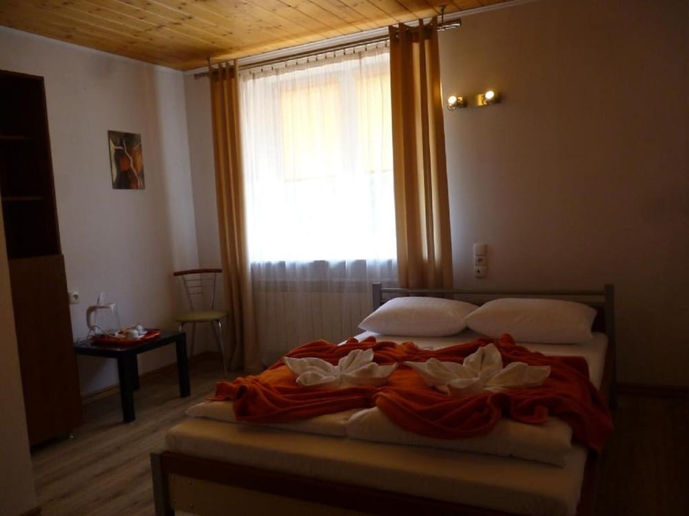 Double Room (6) photo 1