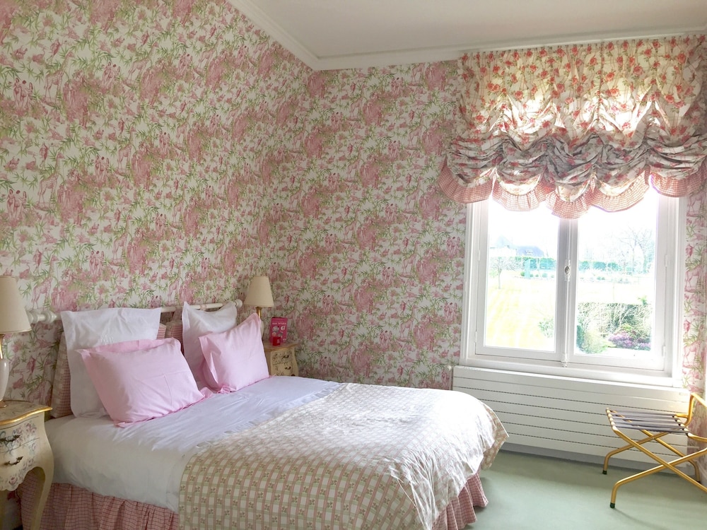 Double Room (Spa Acces & Massage Included For 2) photo 1