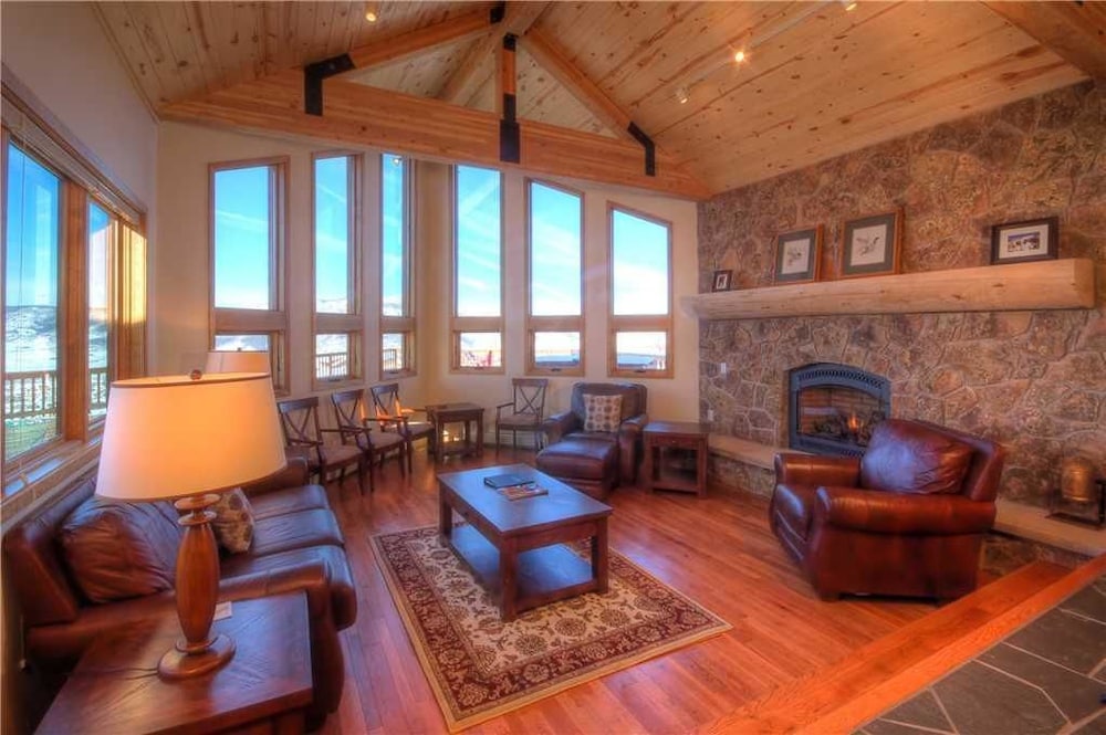 House, Multiple Beds (Ski Trail Lodge I) photo 3