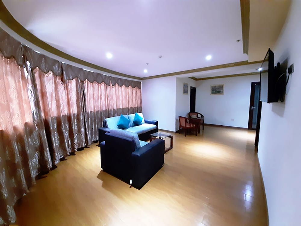 Family Studio Suite photo 2