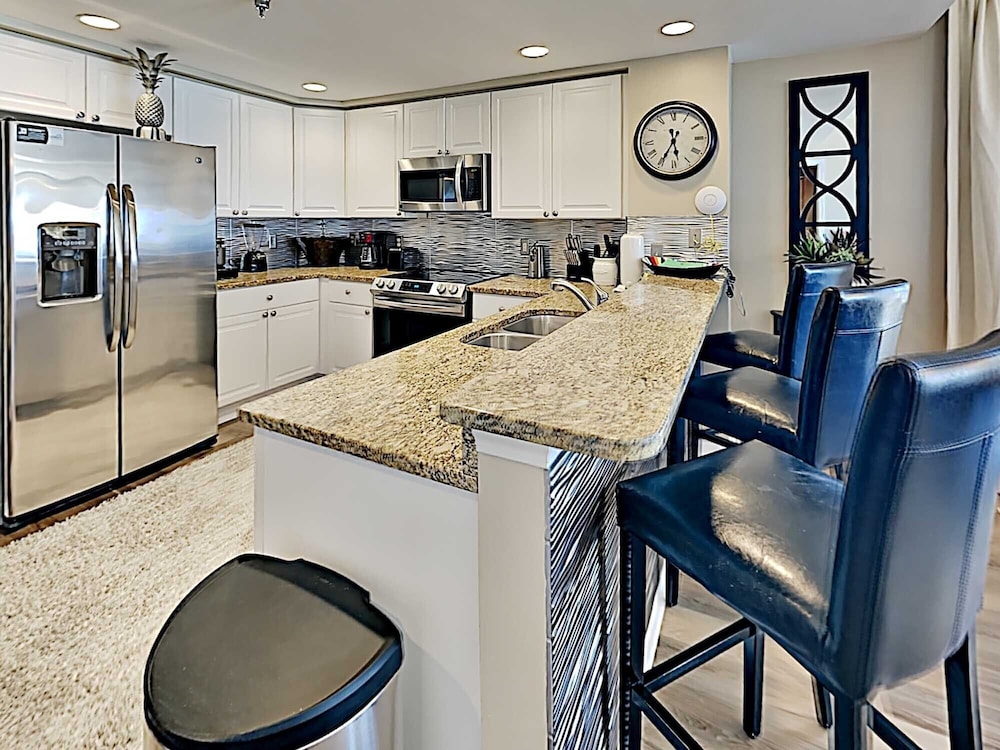 Condo, Multiple Beds, Balcony, Ocean View (#501 - No Pets) photo 3