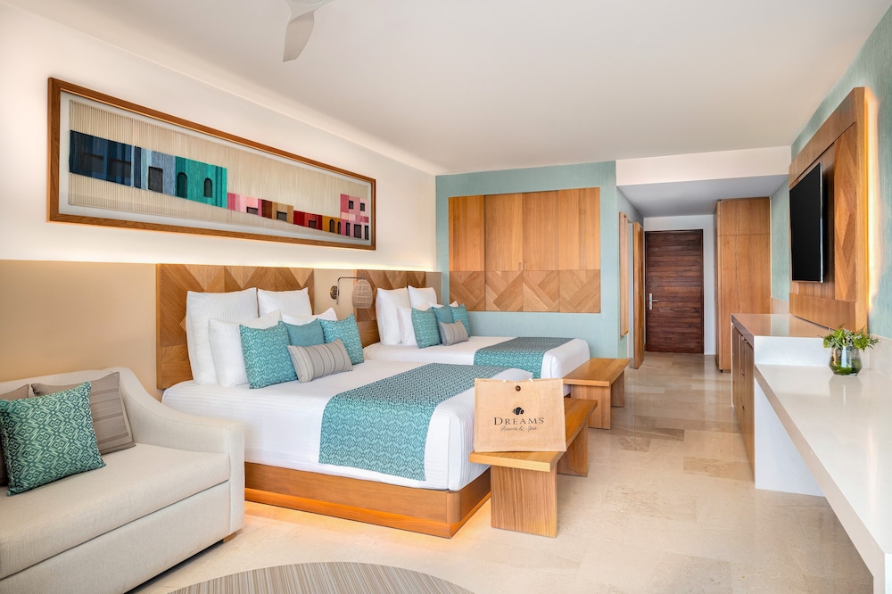 Preferred Club Junior Suite Swimout Dbl - Photo 4