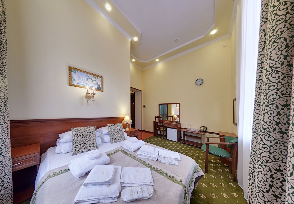 Superior Double Room (Treatment Included) photo 3