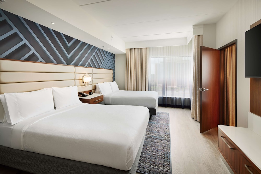 Suite, 2 Queen Beds - Photo 1