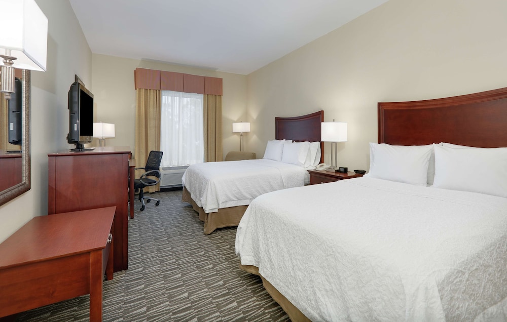 Deluxe Room, 2 Queen Beds, Non Smoking photo 1
