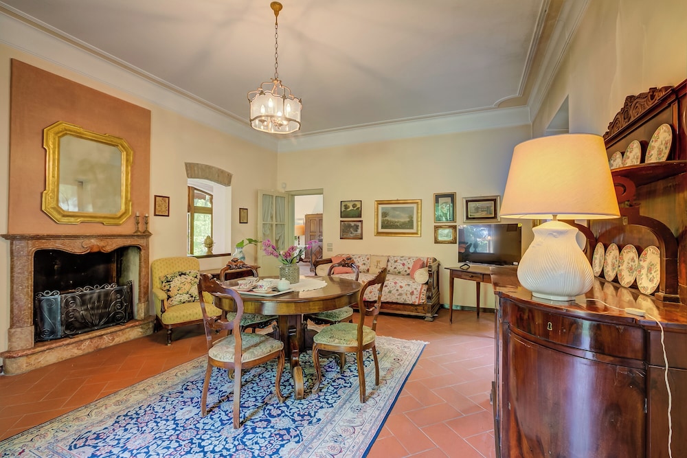 Standard Villa, Multiple Bedrooms, 2 Bathrooms (Villa Fiora Tra Le Colline E Il Lago) photo 2
