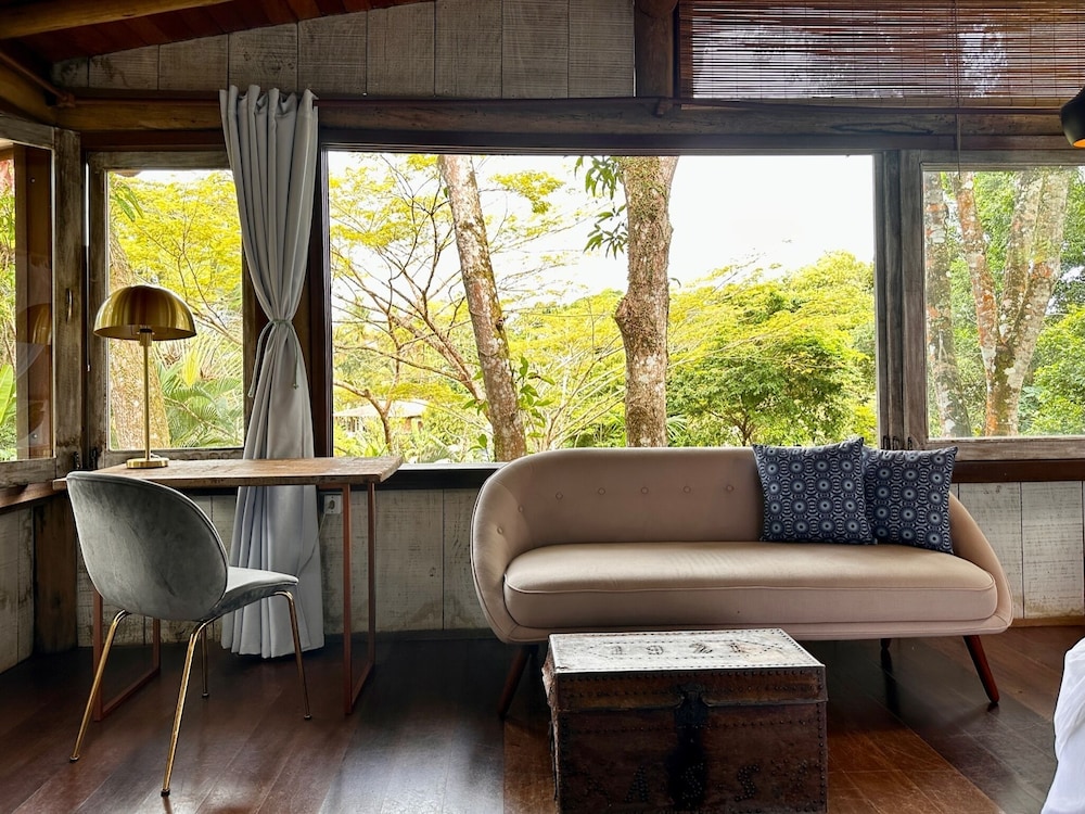Bangalo extra 2 suites photo 3