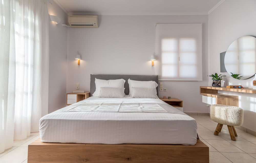 Triple Room, Sea View photo 3