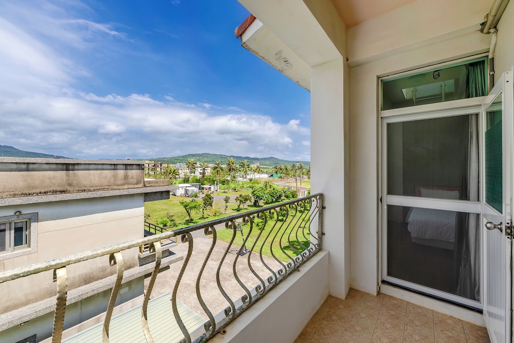 Double Room With Balcony - Photo 15