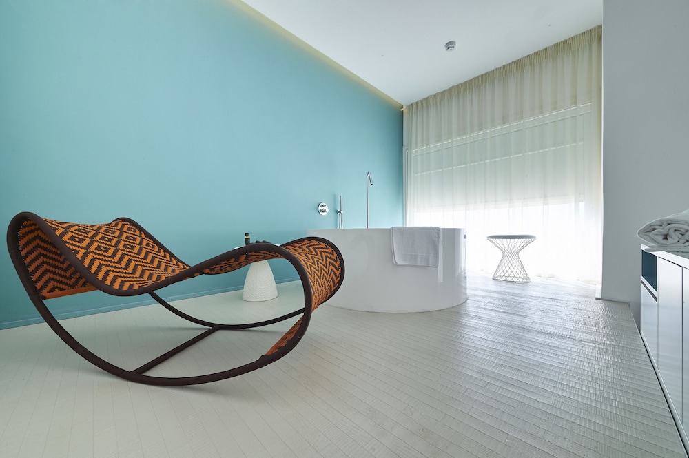 Deluxe Triple Room, Terrace, Sea View photo 3