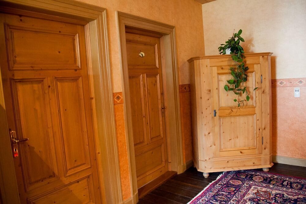 Basic Double Room, 1 Double Bed, Non Smoking photo 3