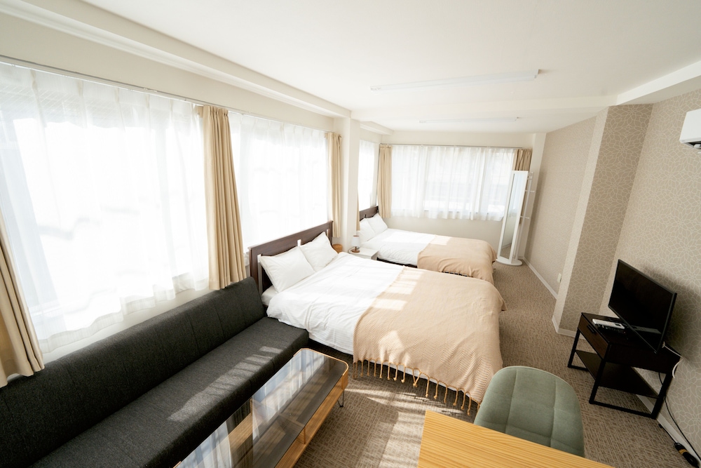 1 Bedroom Apartment photo 1