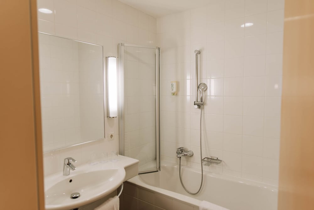 Family Apartment - Photo 6