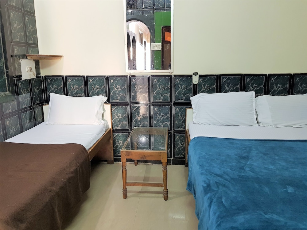 Deluxe Triple Room, Multiple Beds