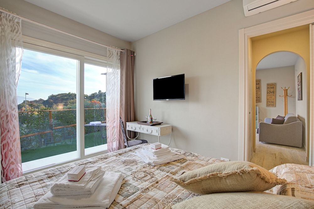 Standard Apartment, Multiple Bedrooms (Caffè Priscilla House parking &)