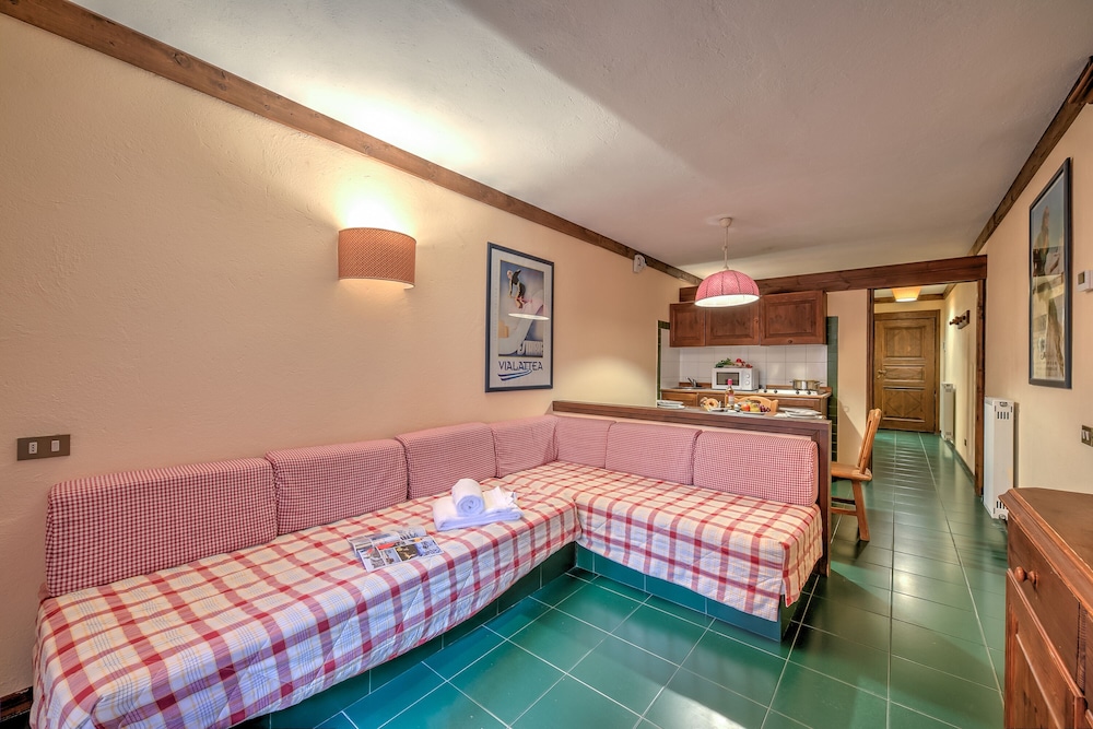 Family Studio, Mountainside (Grange Hike & Ski - 24c Sestriere) photo 2