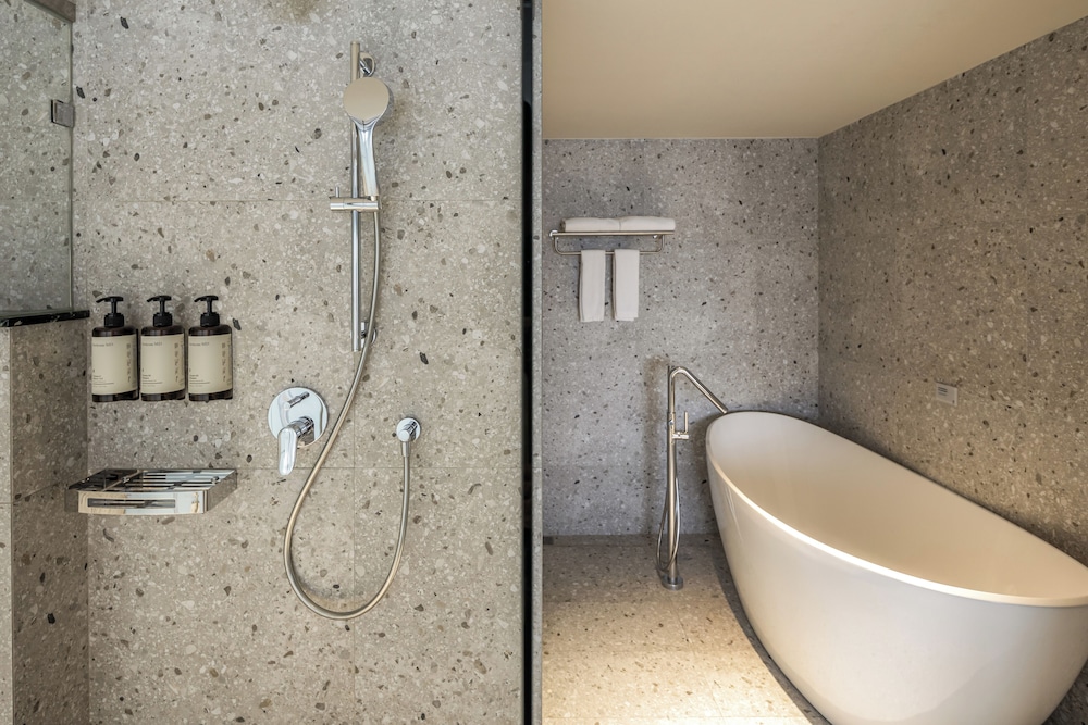Provintia Suite - Photo 7