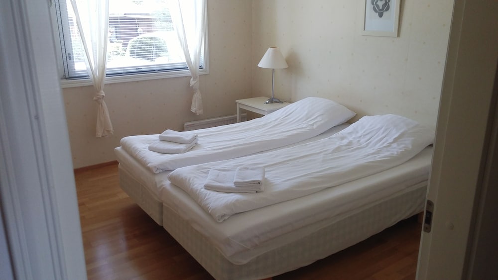 House, 3 Bedrooms photo 1