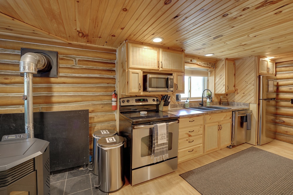 House (4 Bedrooms) photo 1