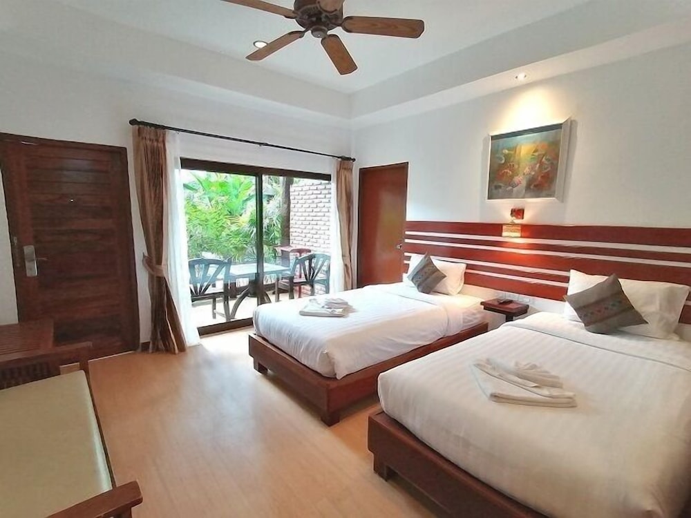 Standard Bungalow with Twin Bed photo 2