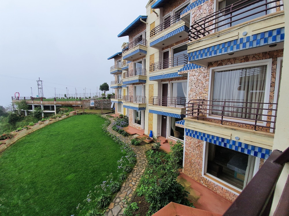 Family Double Room, 2 Bedrooms, Accessible, Mountain View photo 2