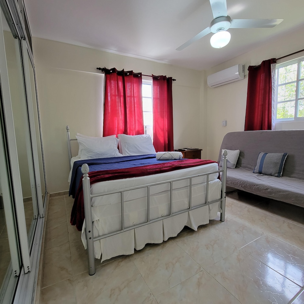 Standard Room photo 2