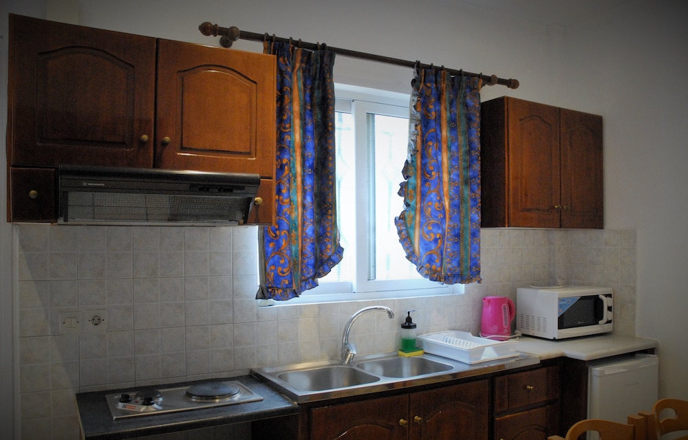 Family Apartment, 2 Bedrooms - Photo 8