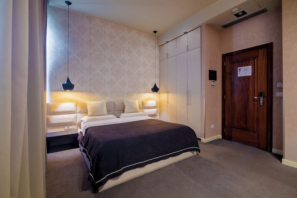Standard Double Room photo 2
