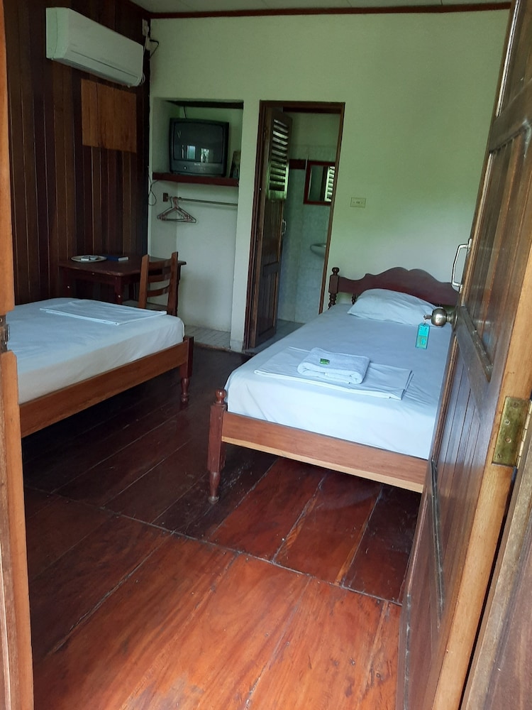 Standard Twin Room, Private Bathroom photo 1