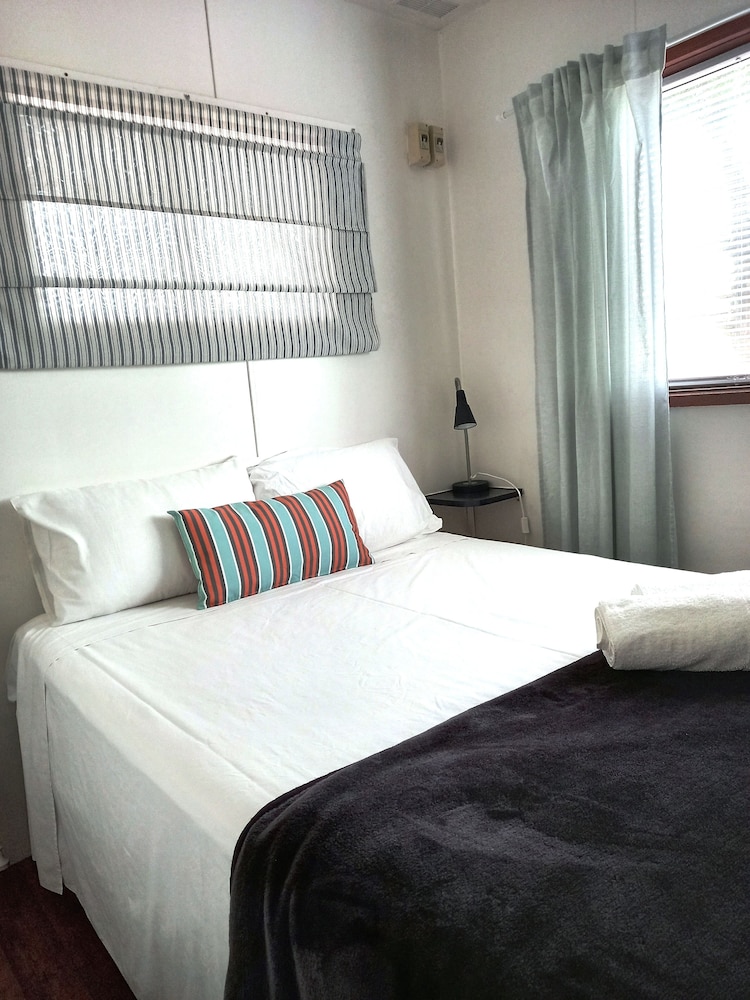 Super Deluxe Cabin photo 3