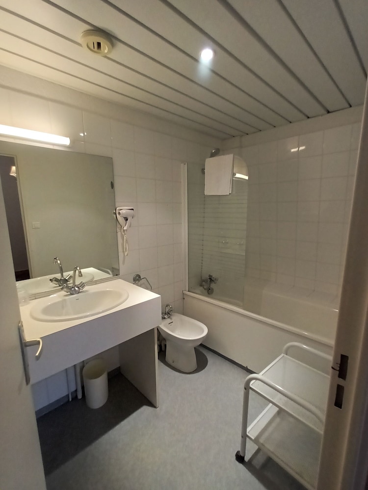 Triple Room, Non Smoking photo 2