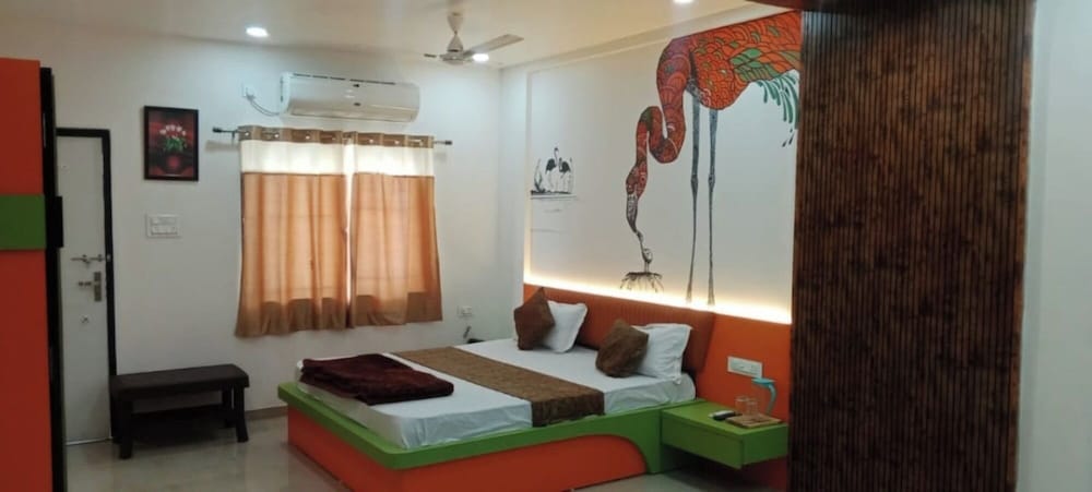 Senior Room