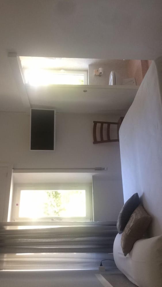 Double or Twin Room photo 2