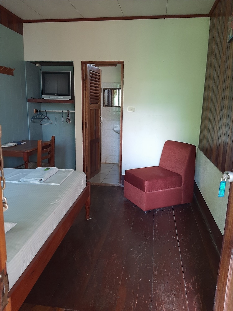 Standard Double Room, Private Bathroom photo 3