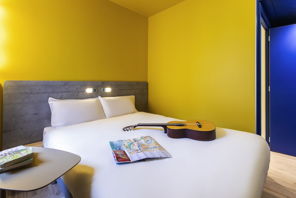 Deluxe Room, 1 Double Bed - Photo 1