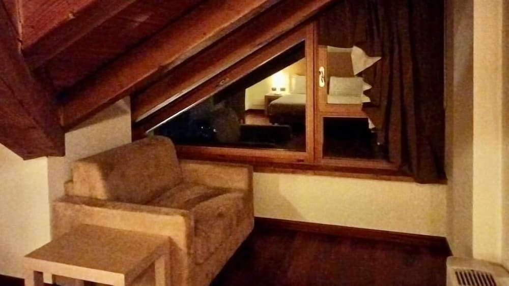 Superior Chalet - Photo 8