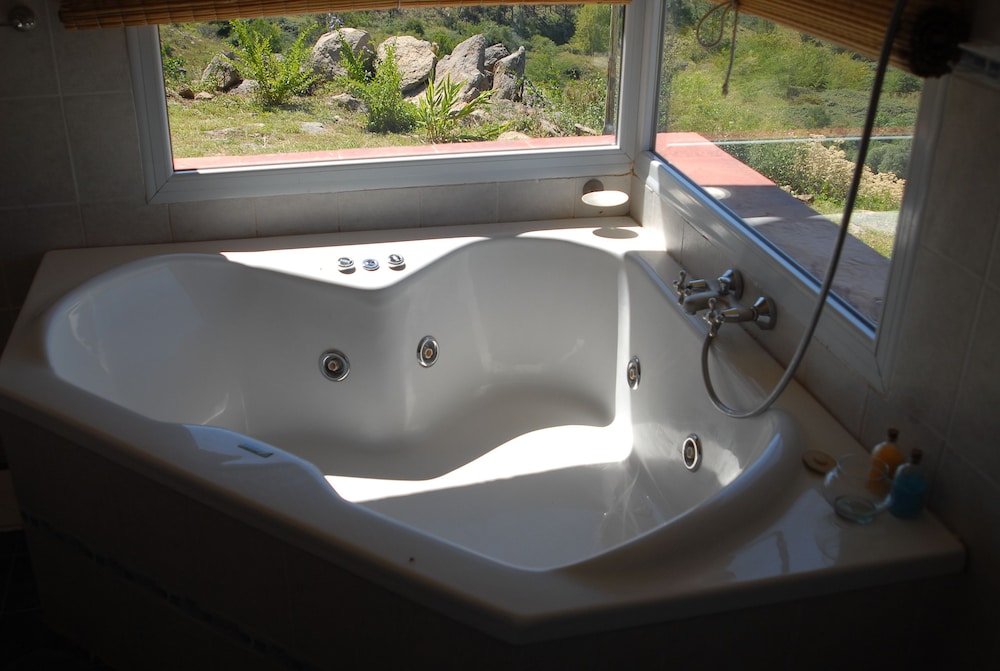 Superior Cabin, 1 Bedroom, Hot Tub, Mountain View (Calas) photo 3
