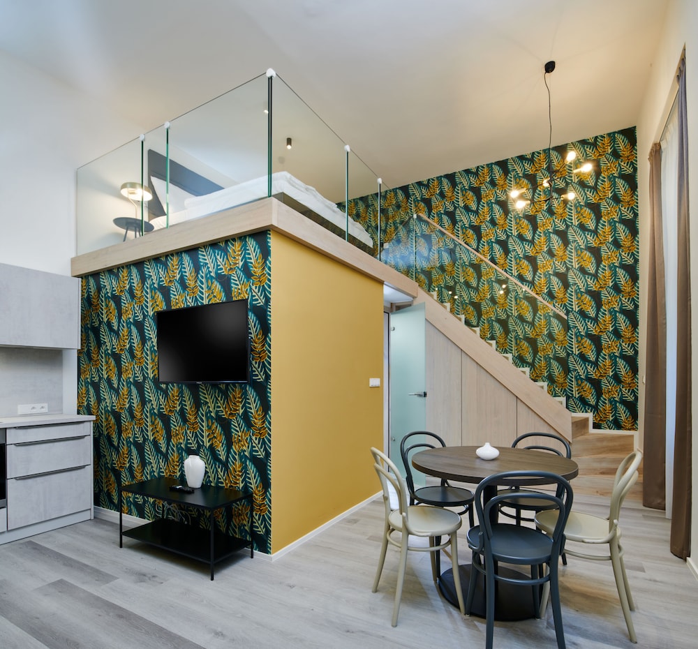 Luxury Apartment, 1 Bedroom, Balcony