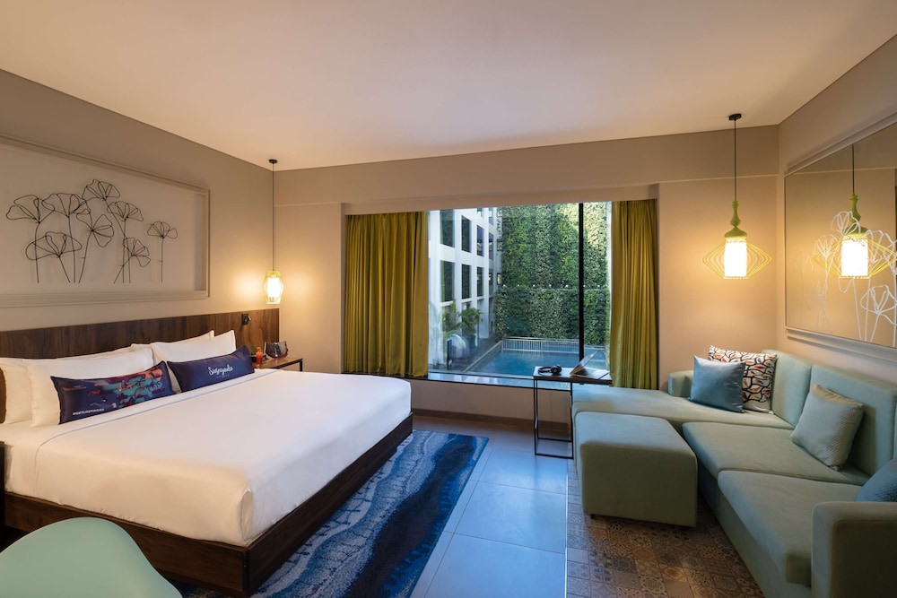 Room, 1 King Bed with Sofa bed, Pool View Room, 1 King Bed with Sofa bed, Pool View