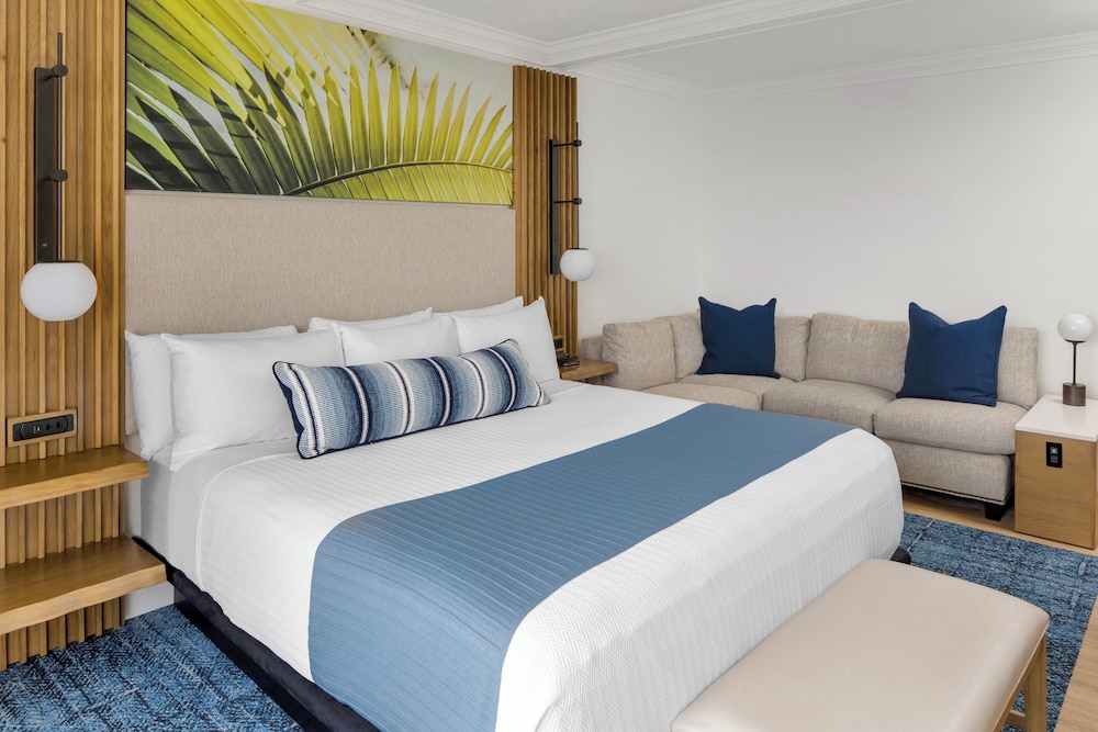 Premium Room, 1 King Bed, Ocean View
