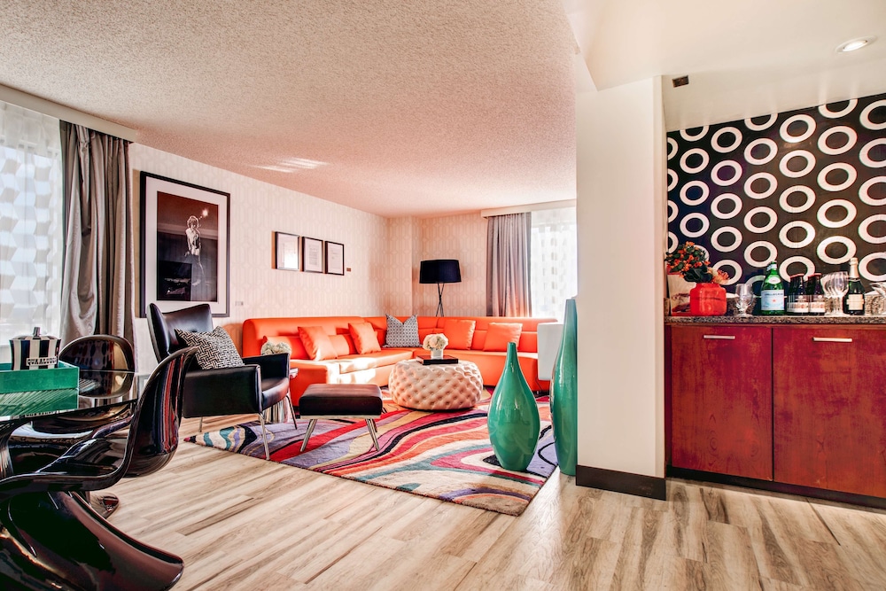 Junior Suite, 1 King Bed
